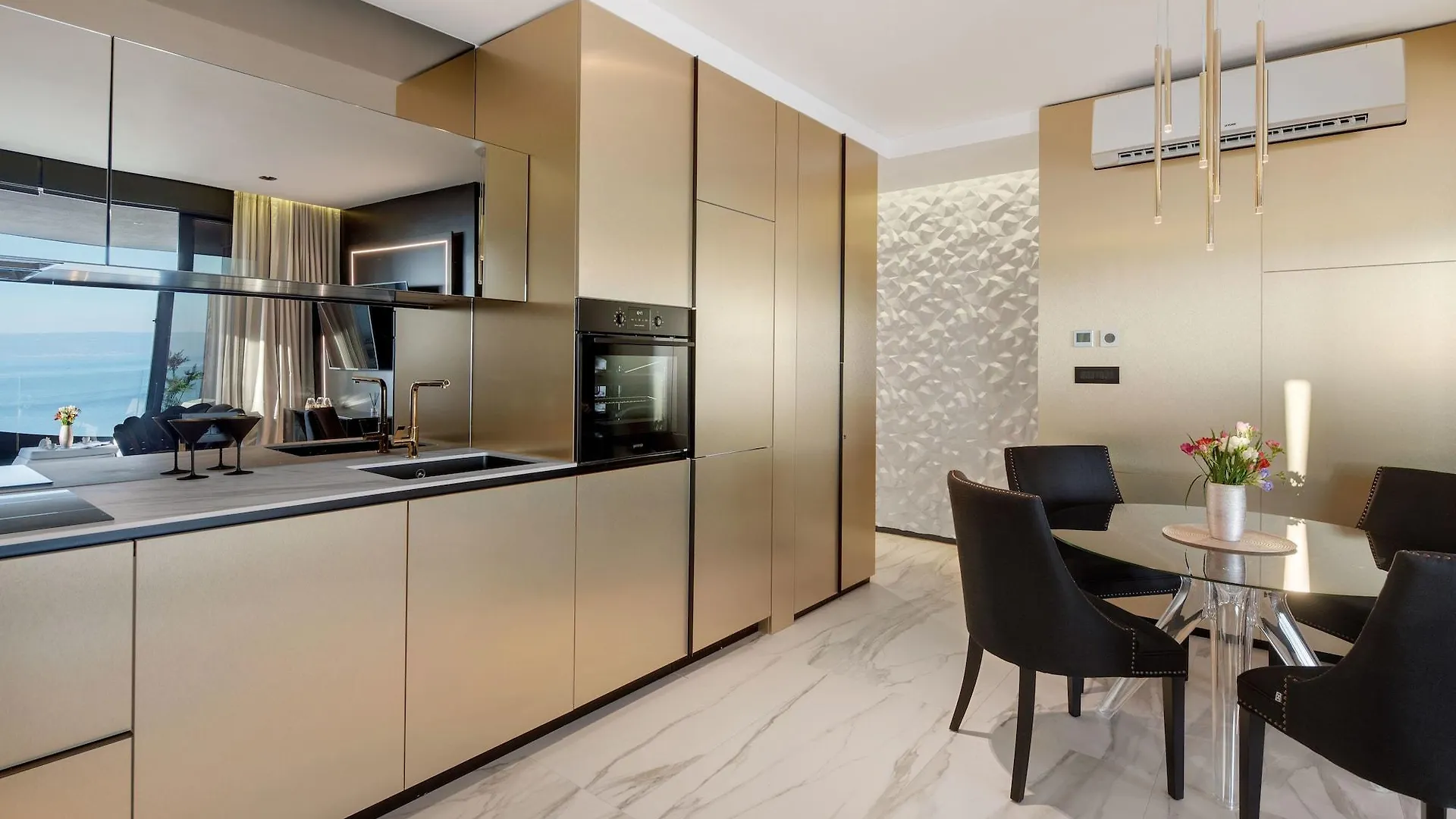 Posh Residence Luxury Suites Split Apartment
