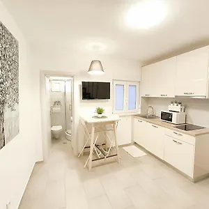 & Niko Appartement