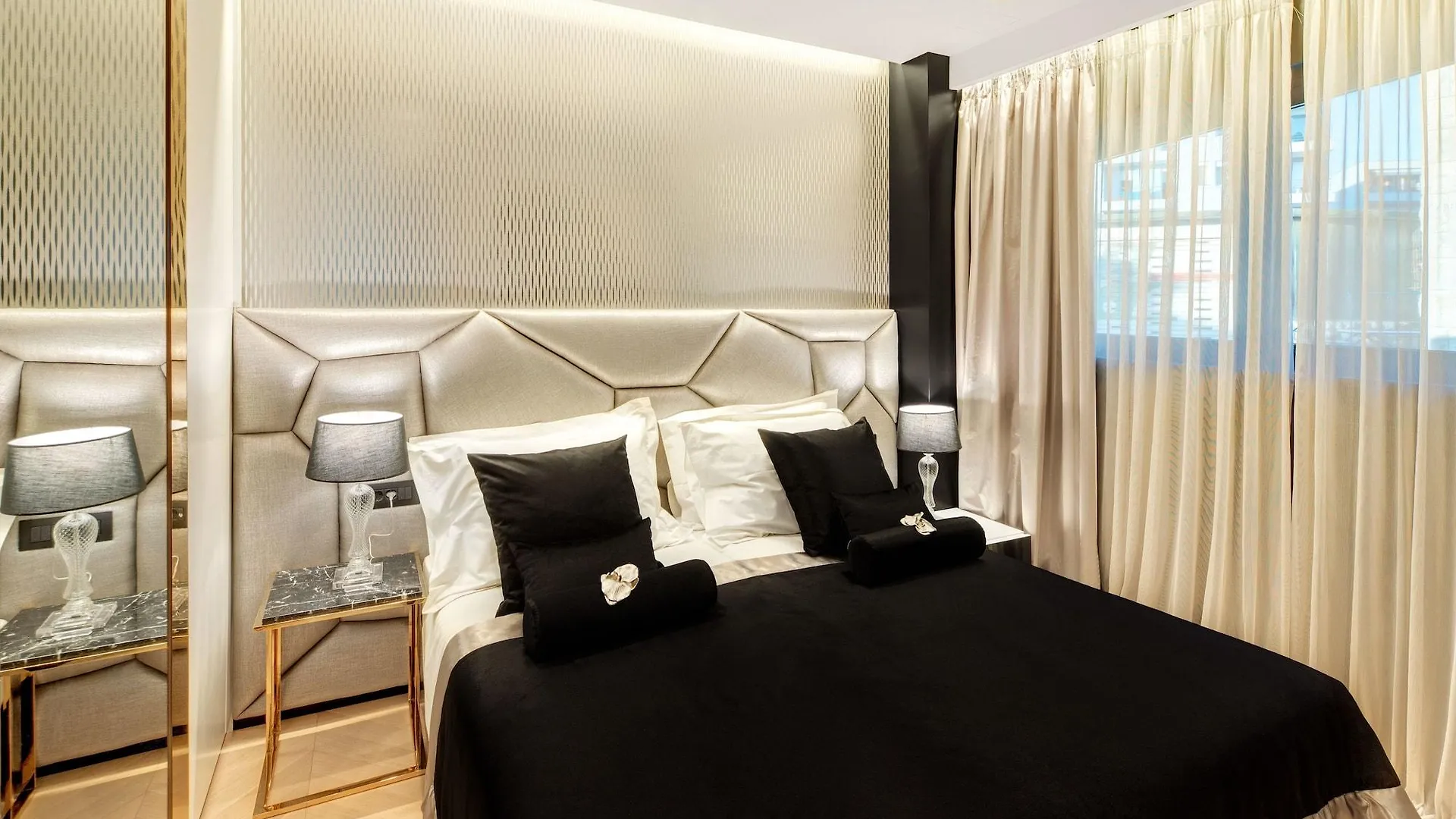 Posh Residence Luxury Suites Сплит Апартаменты